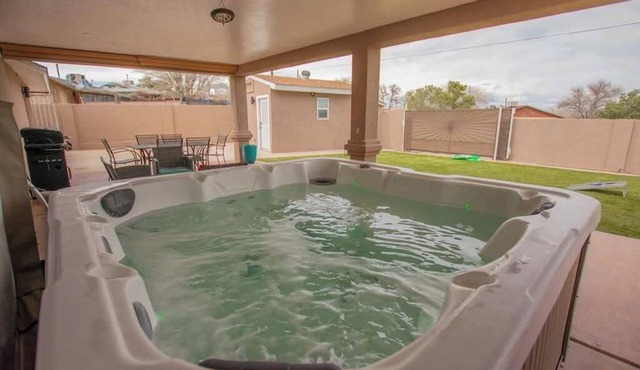 Casa Cerrillos+Hot Tub+Pet Friendly+No Pet Fee!
