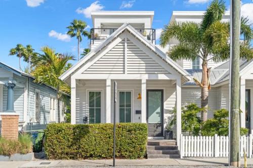 Casa Cohiba - Ybor City Townhouse