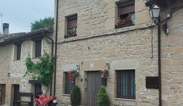 Casa con Bodega for 9 people