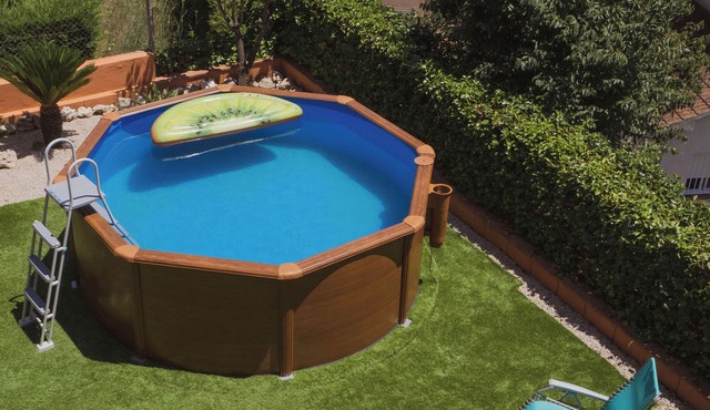 Casa con Jardín y Piscina Cercana al Centro