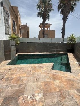 Casa con piscina