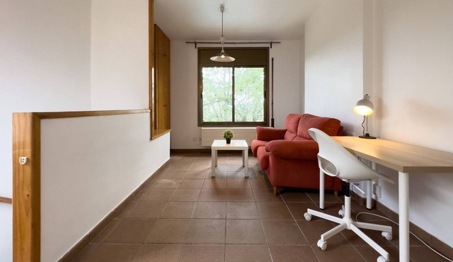 Casa con Piscina en Viladecans