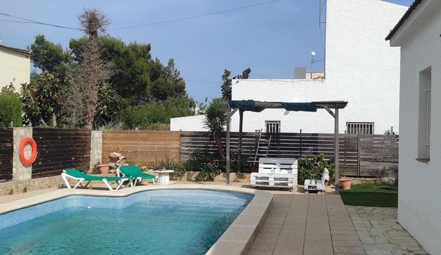 Casa con Piscina Individual
