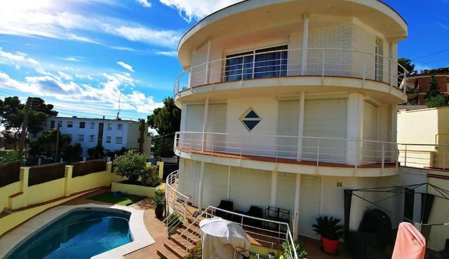 Casa con vistas al mar