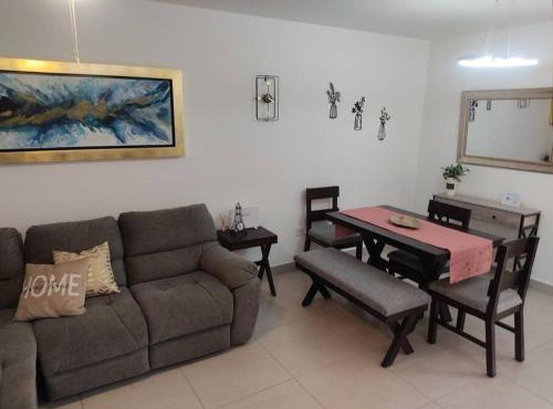 Casa confort nueva Cerca de outlets y Hospital Regional