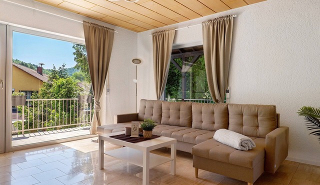 Casa Conte – Pure Relaxation with Mediterranean Charm & Panoramic Veranda in Mörlenbach