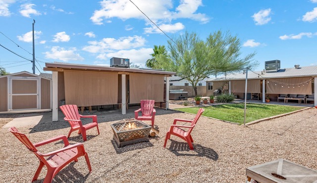 Casa Coronado : Downtown Phx w/Hot-Tub & Fire Pit