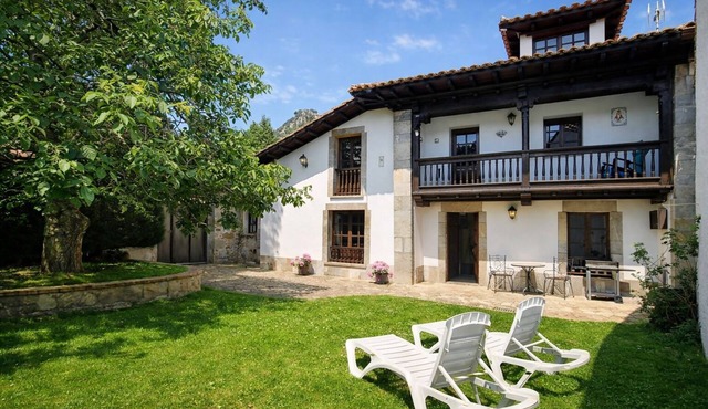 Casa Dario Llanes - Garden, Barbecue and Beach Nearby