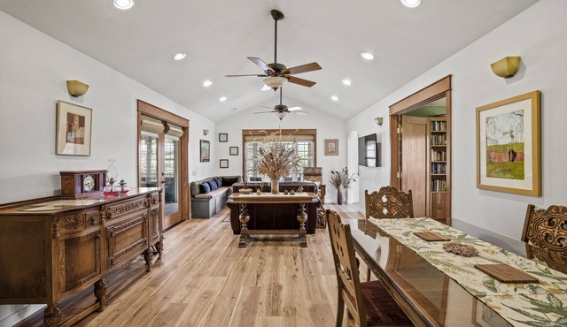 Casa De Buti- 3B/2B Peaceful Country Home on 16 acres