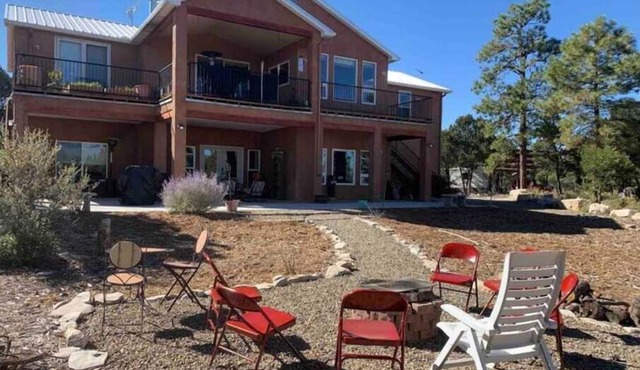Casa De Chara- Mountain retreat. Entire home
