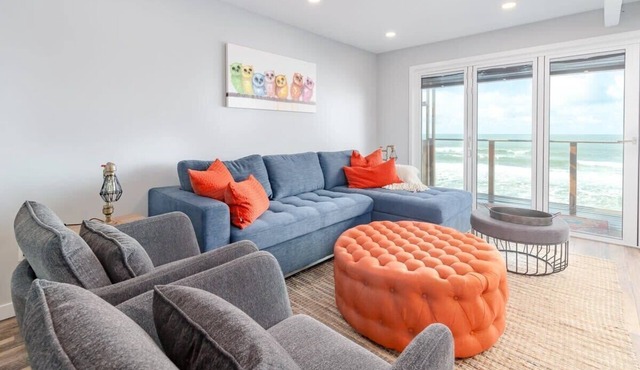Casa de Ensueño with an Ocean View