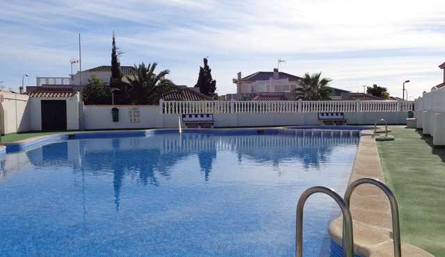 Casa de Gienia - Beautiful Bungalow by the pool in Los Altos, Torrevieja