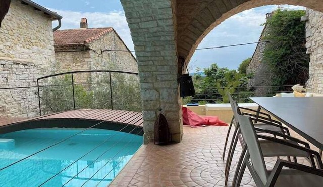 Casa de la felicida in the heart of the village