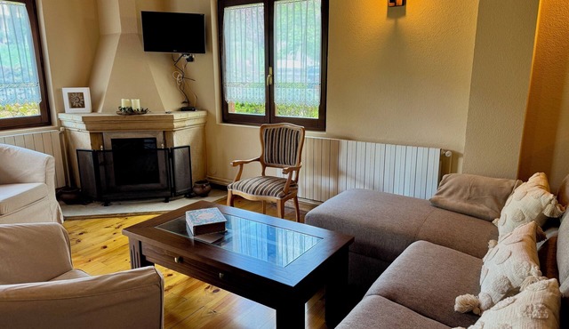 Casa de Robles Cantabria, in the heart of the Pasiegos Valleys