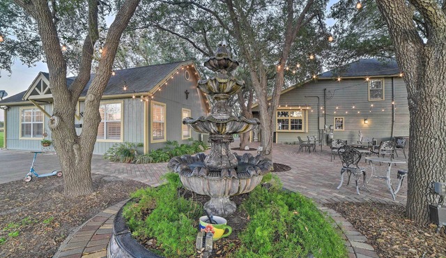 Casa de Samuel - Patio, Fountain & Outdoor Kitchen