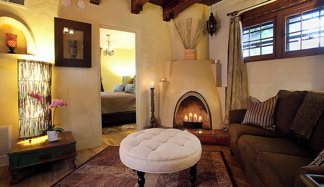 Casa de Tres Lunas