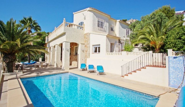 Casa del Campo - sea view villa with private pool in Moraira