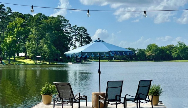 Casa del Lago at Sandy Point ~nCharming 3 bedroom house with amazing lake views