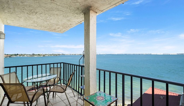 Casa Del Mar G-608 | Waterfront Condo with Bay Views + Resort Pool
