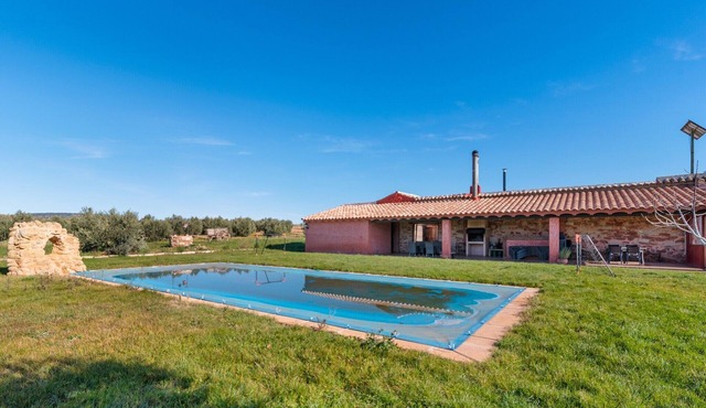 Casa del Palomar with Spa and shared pool for 6