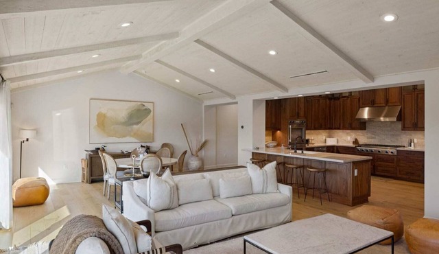 Casa Del Sol: New Three Bed 3 Bath overlooking MPCC Fairway