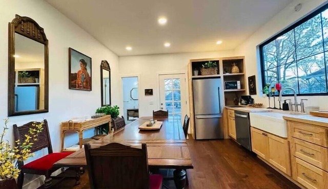 Casa Delmar! In the Heart of SGF! Right by MSU