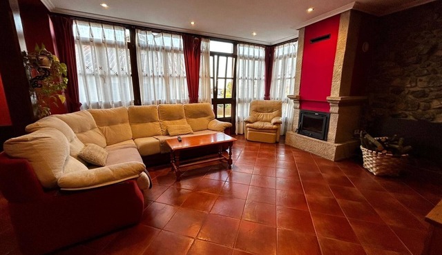 Casa El Pontón for 8 people
