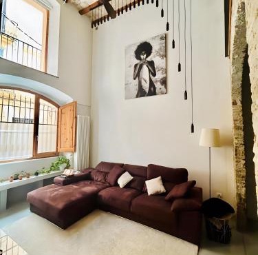 Casa Elegante