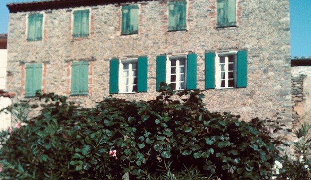 Casa Emma – At the Foot of the Canigó, a Family Home Between Sea and Mountain