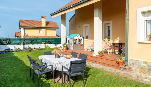Casa en Liencres con jardin