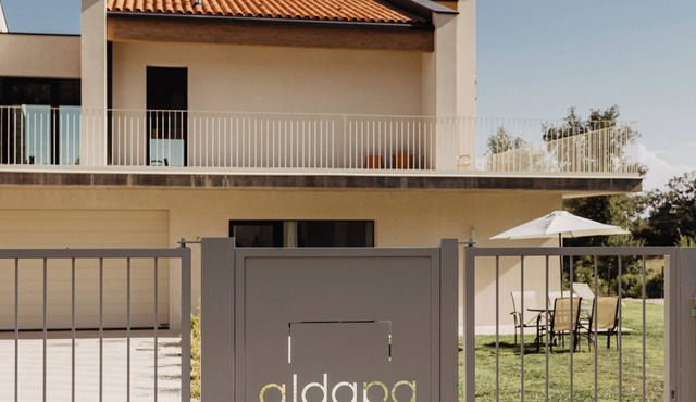 Casa en Rioja Alavesa con Jardin, Barbacoa y Parking Privado