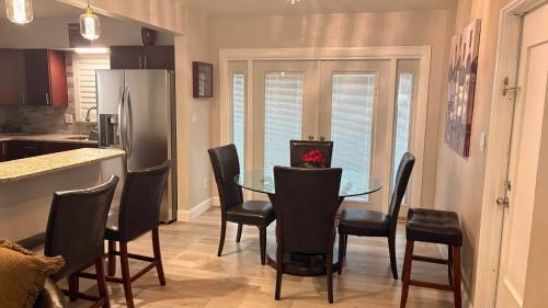 Casa Esquina - St Pete - Near Beaches & Downtown
