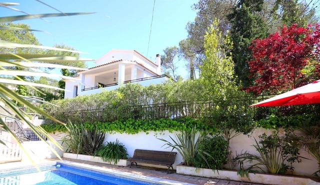 Casa Familia is a beautiful family holiday home with large private swimming pool
