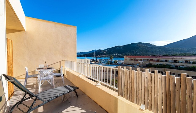 Casa Fangu - Balcon avec Vue Port et Montagnes