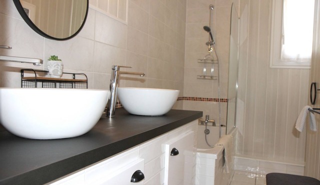 Casa Felice: Spa, pretty garden and house in the South of France