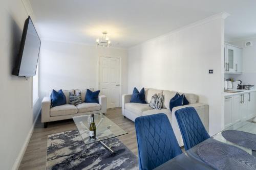 Casa Fresa - 224 King St