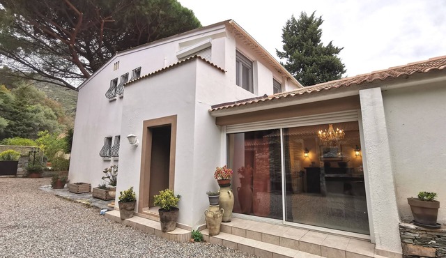 Casa Galli- Beautiful villa in the heart of town with swimming pool