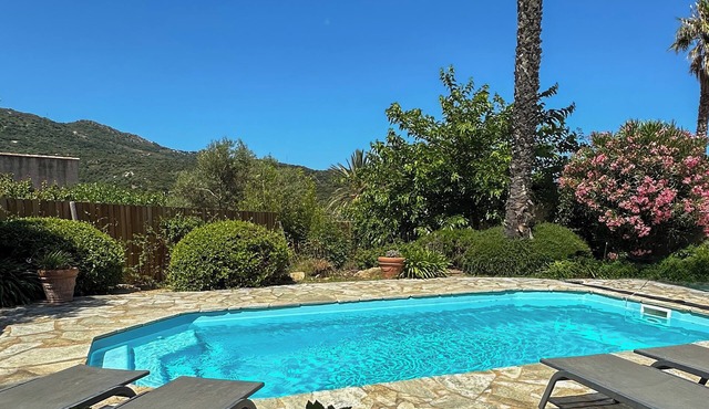 CASA GIALLA - VILLA * - Heated pool - Near the beach L'Île-Rousse