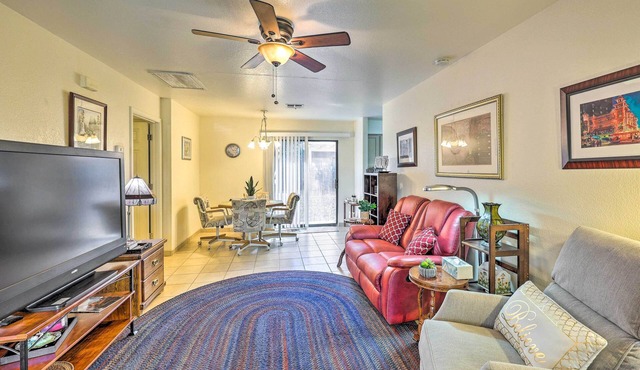 Casa Grande Getaway w/Access to Golf Course!