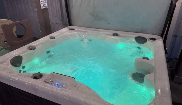 Casa Grande Hot Tub & Game Room Retreat