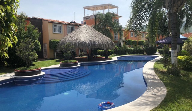 Casa/House Cuernavaca, Morelos, Mexico ideal para vacacionar