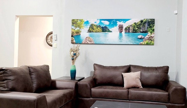 Casa ideal para grupos de negocios, familias o amigos