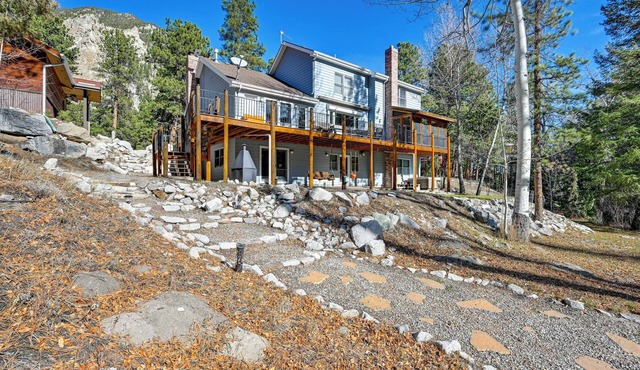 Casa Immaculata on Chalk Creek w/Views!