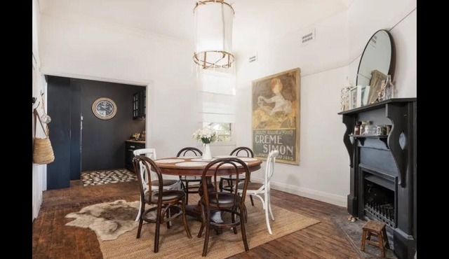 Casa Imperfecto a cosmopolitan apartment in an restored art Deco