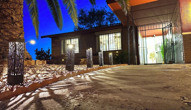 Casa independiente en el vibrante centro de Las Vegas.