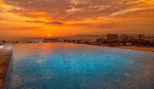 Casa Isacamil - Impeccable Views, Contemporary, Rooftop Pool, Proximity to Town