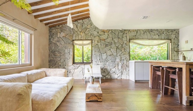 Casa Ishi: A Gallery of Stone - @ lumicollection