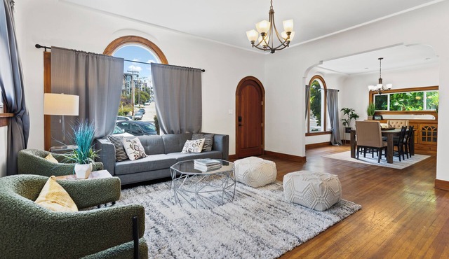 Casa Italiana - Charming Home in Little Italy