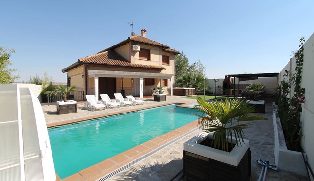 Casa Jardin. TuCasaTemporal