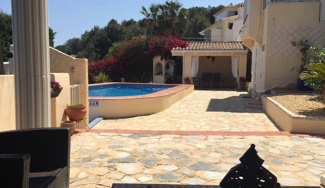 Casa Julio with lovely views of Altea with private pool.